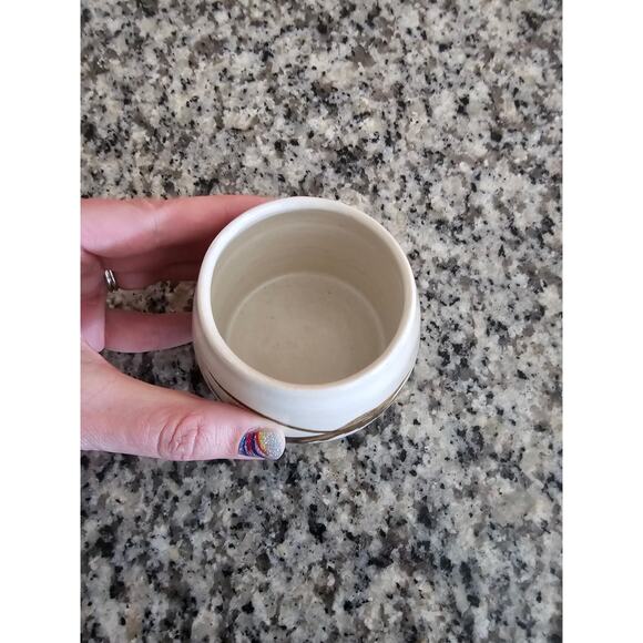 Set of 2 MCM Mid Century Handmade Signed Stoneware Jugs Coffee Creamer - Picture 3 of 8